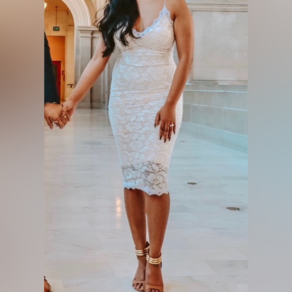 Elegant White Lace Midi Dress